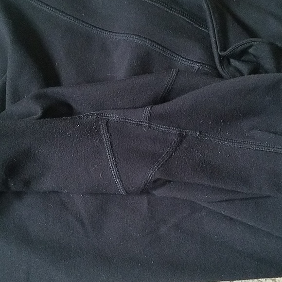 *SOLD* Lululemon skinny groove pant - Picture 5 of 5